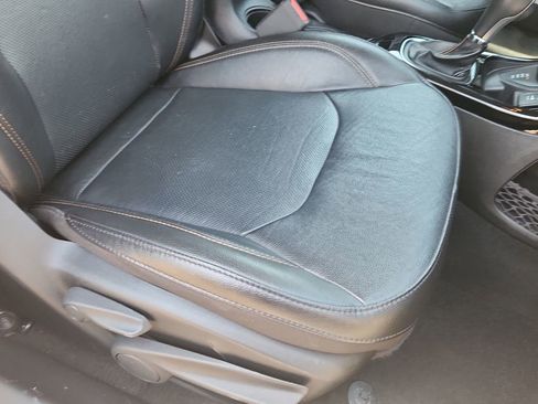 Used 2021 Jeep Compass Limited image 13