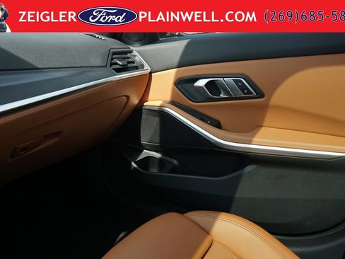 Used 2023 BMW 330e xDrive w/ Driving Assistance Package AWD/4WD image 35