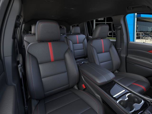 New 2027 Chevrolet Traverse RS w/ LPO, Floor Liner Package FWD image 16