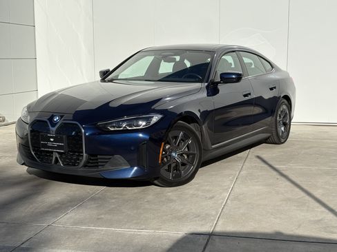 Used 2023 BMW i4 eDrive35 image 2