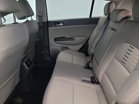Used 2017 Kia Sportage LX w/ LX Popular Package FWD image 18
