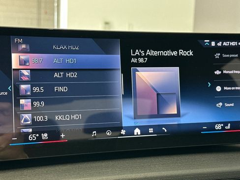 New 2026 BMW 330i Sedan w/ M Sport Package image 20