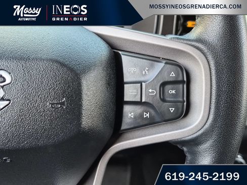 Used 2023 Ford Bronco Badlands w/ Sasquatch Package AWD/4WD image 17