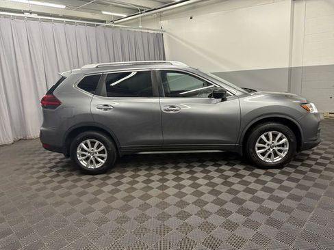 Used 2018 Nissan Rogue SV AWD/4WD image 8