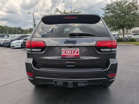 Used 2020 Jeep Grand Cherokee Altitude RWD image 6