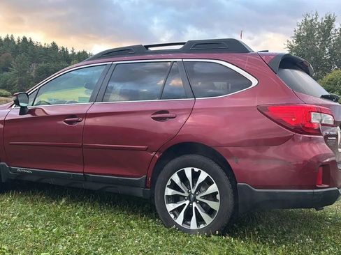 Used 2016 Subaru Outback 3.6R Limited AWD/4WD image 5