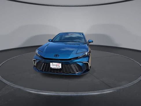 Used 2026 Toyota Camry SE w/ Multimedia Upgrade Package FWD image 3