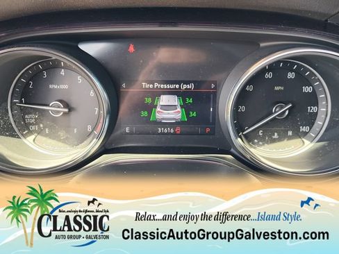 Used 2023 Buick Encore GX Essence w/ Experience Buick Package FWD image 15