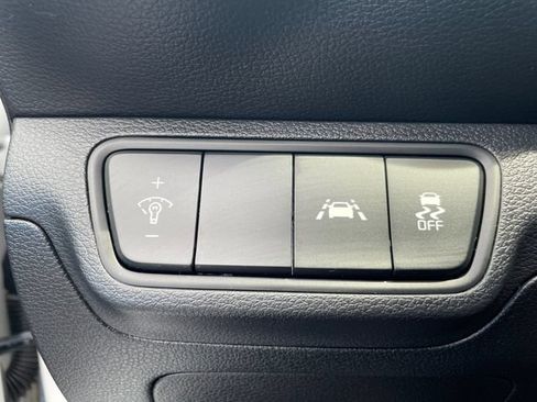 Used 2020 Kia Forte LXS FWD image 18