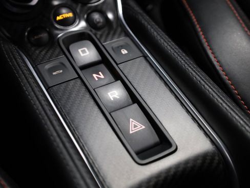 Used 2017 McLaren 570S Coupe image 29