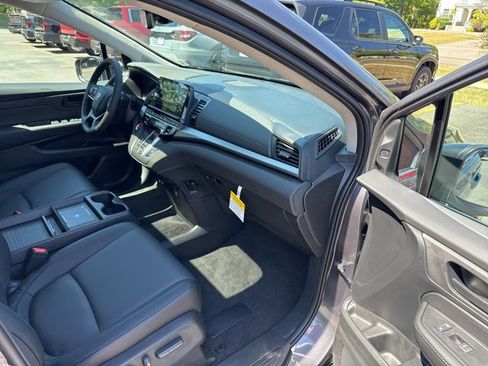 New 2026 Honda Odyssey EX-L image 12