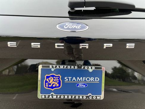 Used 2025 Ford Escape ST-Line Select AWD/4WD image 37
