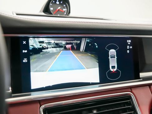 Certified 2023 Porsche Panamera 4 Platinum Edition AWD/4WD image 31