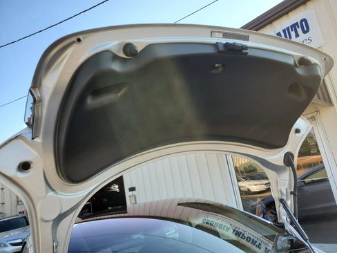 Used 2018 Tesla Model 3 Long Range RWD image 48