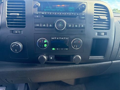 Used 2009 GMC Sierra 1500 SLE w/ Power Pack Plus AWD/4WD image 33