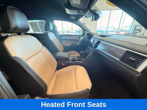 Used 2021 Volkswagen Atlas Cross Sport SE image 15