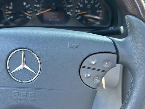 Used 2001 Mercedes-Benz CLK 320 Cabriolet w/ K2 Opt Pkg image 26