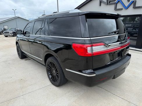 Used 2018 Lincoln Navigator L Reserve w/ Technology Package AWD/4WD image 7