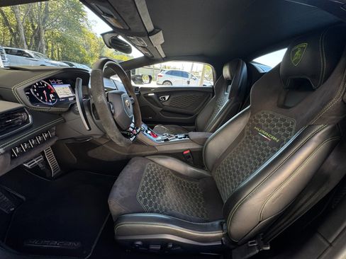 Used 2017 Lamborghini Huracan LP 610-4 image 17