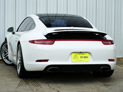 Used 2015 Porsche 911 Carrera 4 image 6