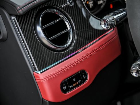Used 2023 Bentley Continental GT V8 AWD/4WD image 31