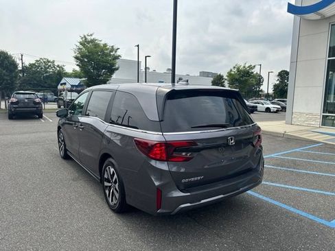 Used 2026 Honda Odyssey EX-L image 6