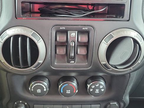 Used 2016 Jeep Wrangler Unlimited Sport w/ Quick Order Package 24S image 23