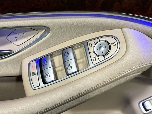 Used 2015 Mercedes-Benz S 550 S550 4MATIC image 15