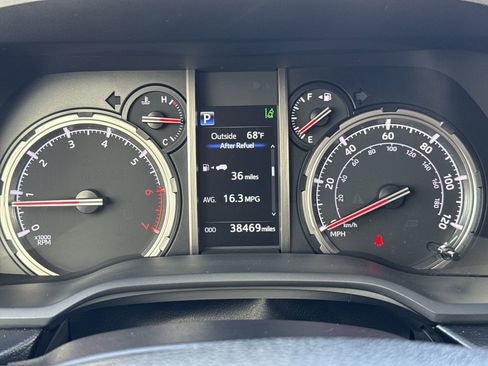 Certified 2022 Toyota 4Runner TRD Pro AWD/4WD image 10