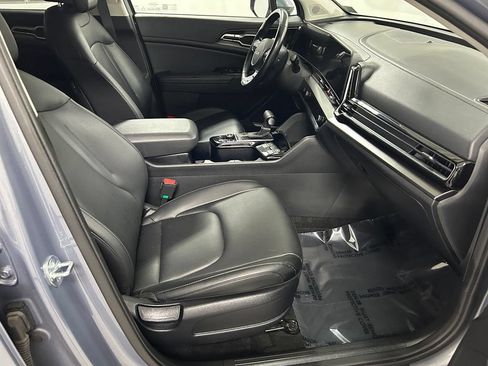 Used 2023 Kia Sportage EX FWD image 13