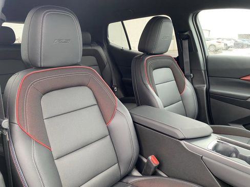 New 2025 Chevrolet Equinox EV RS image 19