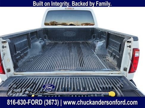 Used 2016 Ford F250 XLT w/ Camper Package image 25