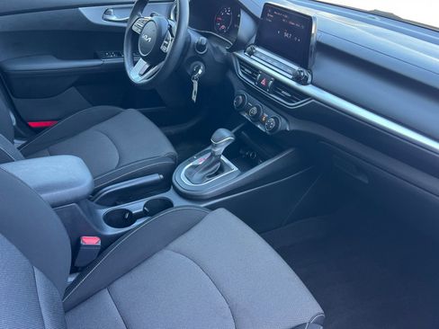 Used 2023 Kia Forte LXS image 15