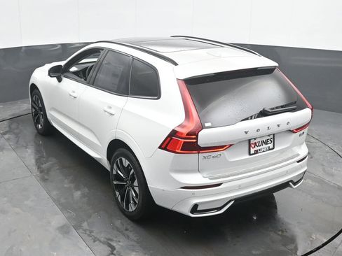 New 2026 Volvo XC60 B5 Plus w/ Climate Package image 35