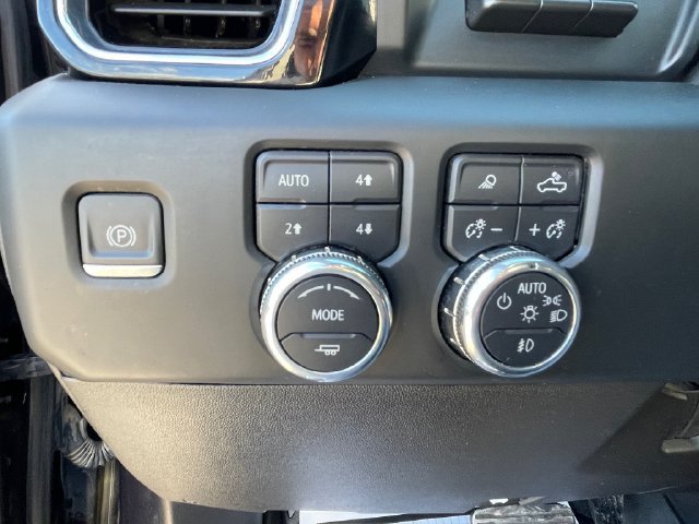 Used 2024 GMC Sierra 2500 Denali w/ Denali Reserve Package AWD/4WD image 14