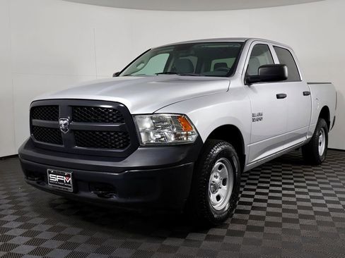 Used 2016 RAM 1500 Tradesman AWD/4WD image 3