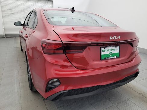 Used 2024 Kia Forte LXS FWD image 5