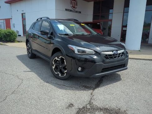 Used 2023 Subaru Crosstrek 2.5i Limited AWD/4WD image 3