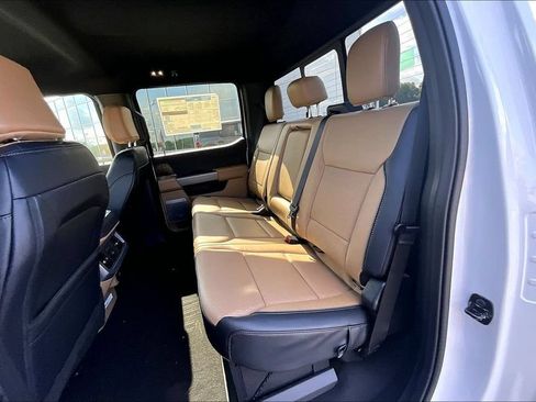 New 2026 Ford F250 Lariat w/ Black Appearance Package AWD/4WD image 10