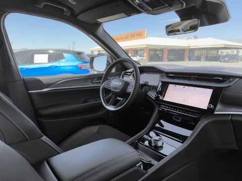New 2026 Jeep Grand Cherokee L 4WD image 9