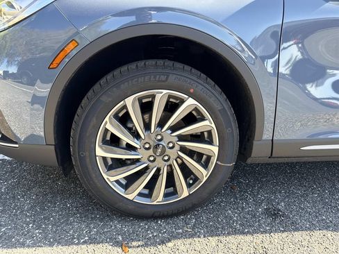 New 2026 Lincoln Corsair Reserve image 10