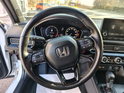 Used 2024 Honda Civic Sport image 23