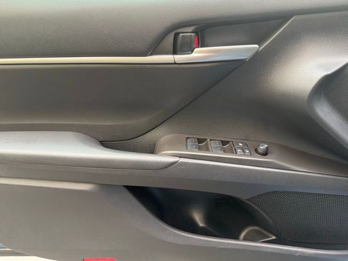 Used 2024 Toyota Camry SE w/ Cold Weather Package image 12