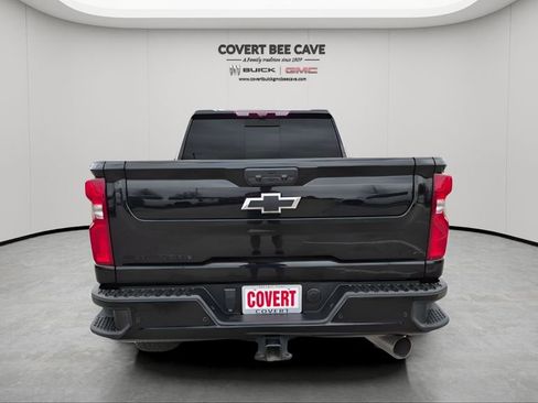 Used 2024 Chevrolet Silverado 2500 LTZ w/ LTZ Plus Package image 8