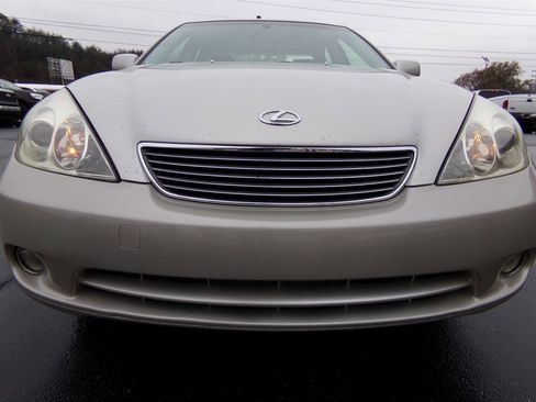 Used 2005 Lexus ES 330 image 4