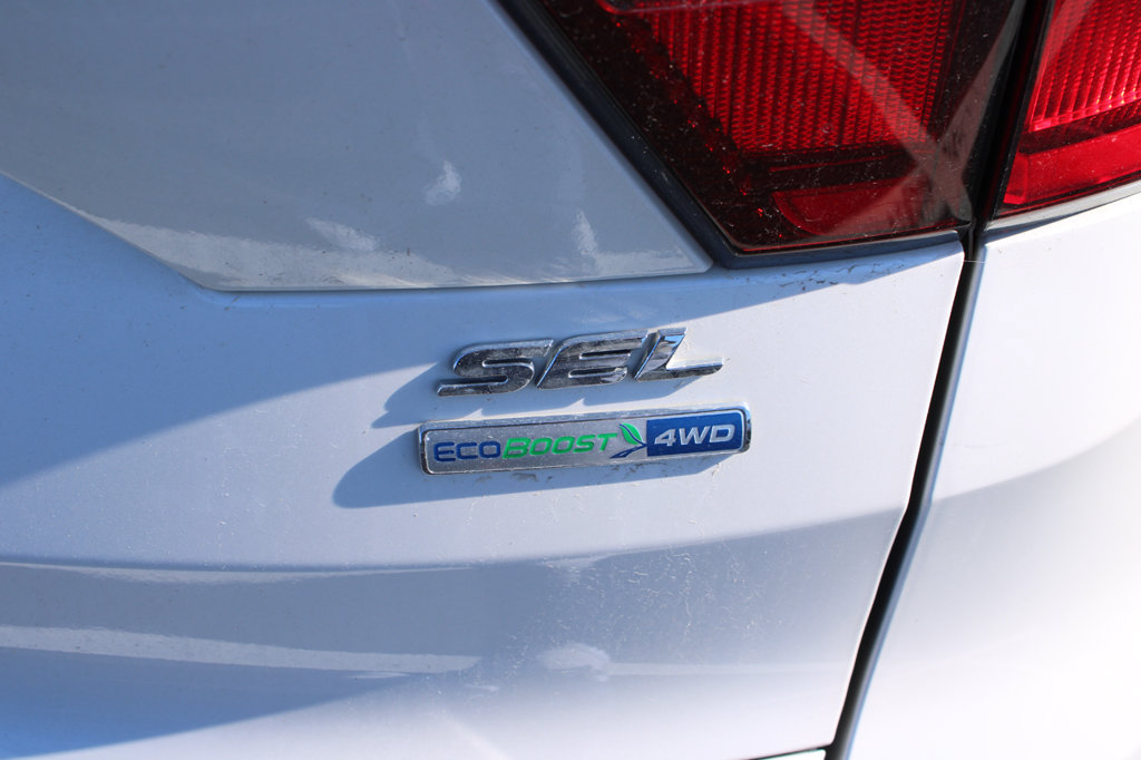 Used 2019 Ford Escape SEL AWD/4WD image 6