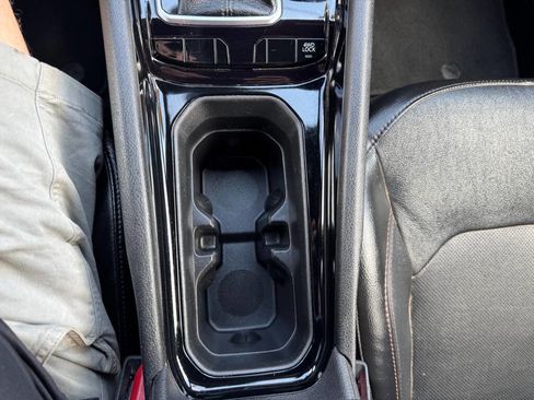 Used 2023 Jeep Compass Limited image 30