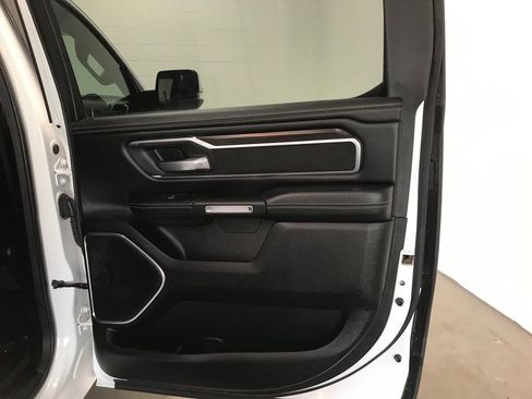 Used 2025 RAM 1500 Laramie image 30