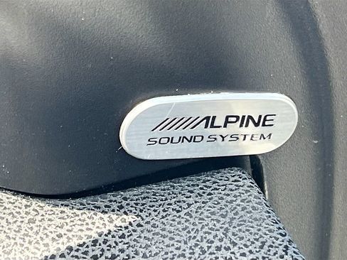 Used 2021 Chrysler 300 S RWD image 18