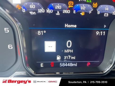 Used 2021 GMC Yukon XL Denali w/ Advanced Technology Package AWD/4WD image 9